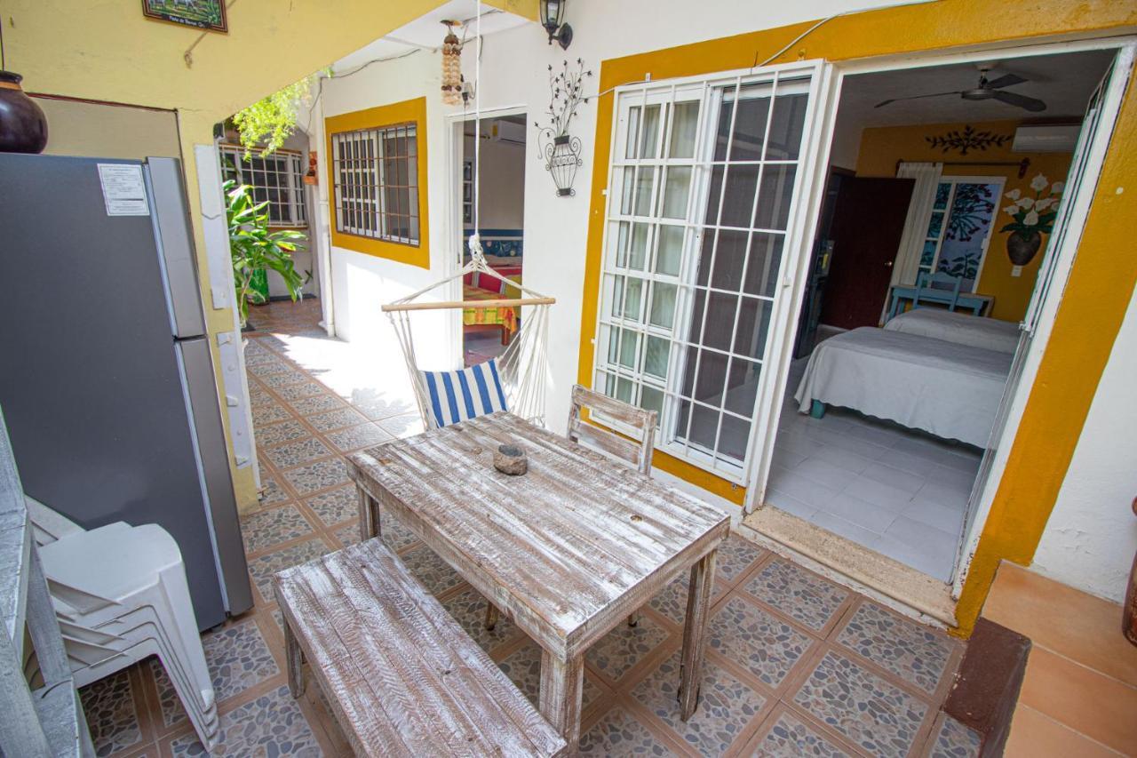 Hotel La Casa Del Almendro Playa del Carmen Zewnętrze zdjęcie