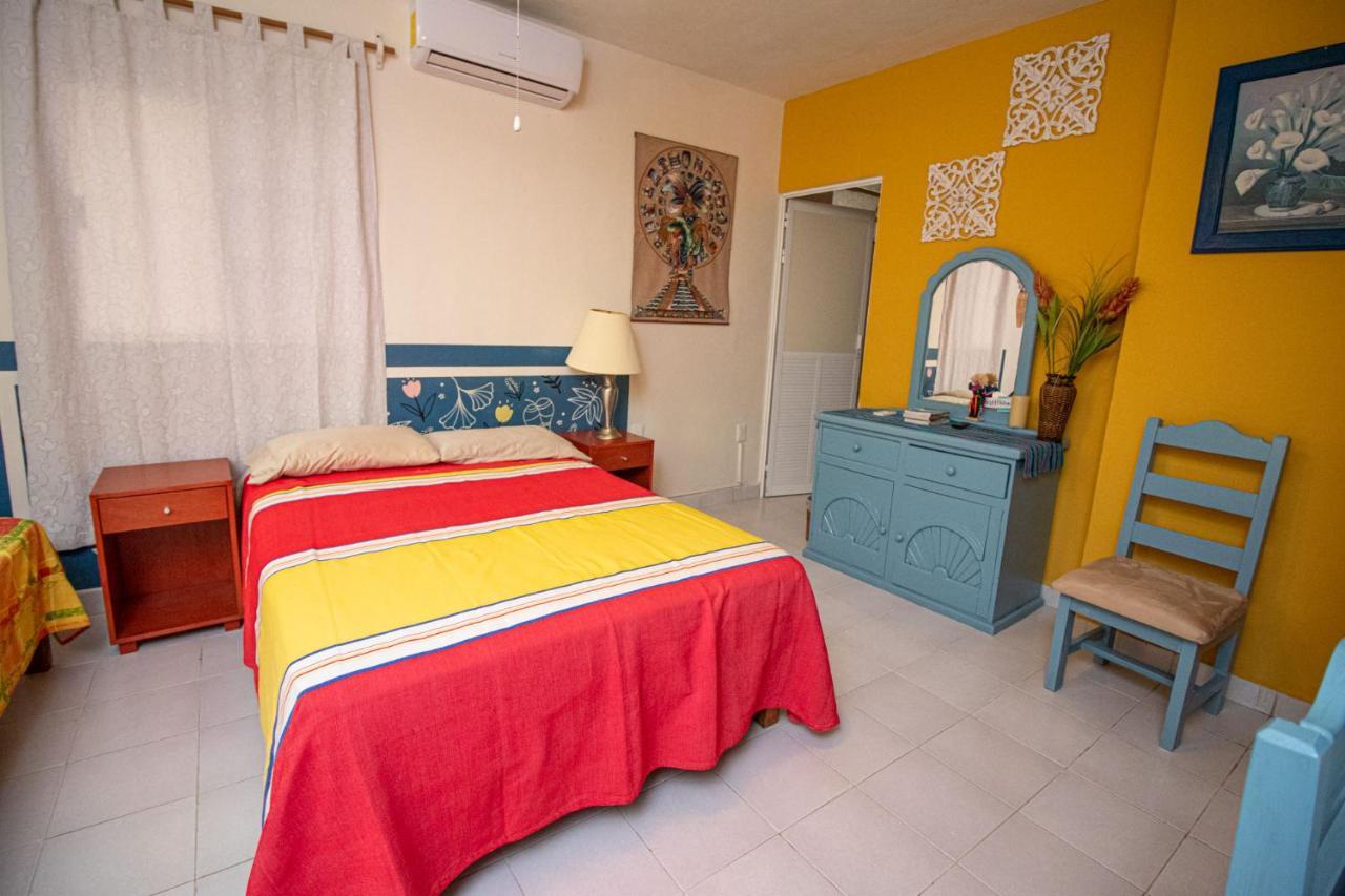 Hotel La Casa Del Almendro Playa del Carmen Zewnętrze zdjęcie
