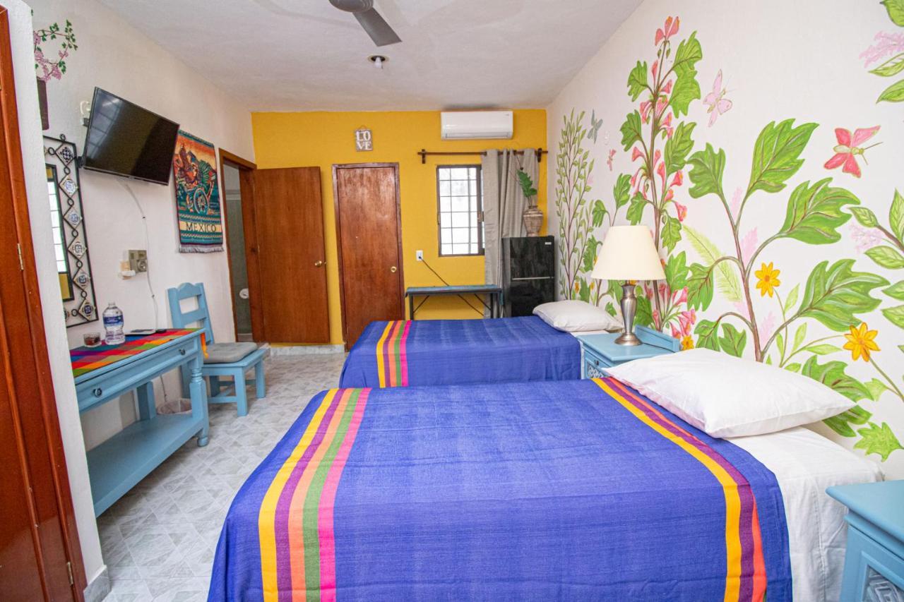 Hotel La Casa Del Almendro Playa del Carmen Zewnętrze zdjęcie